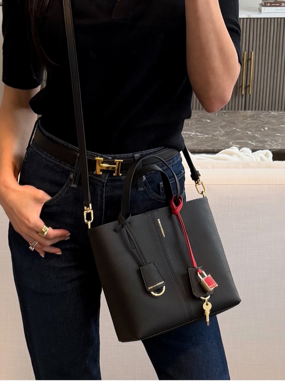 Maison de Sabre Small Soft Tote in Rouge Noir